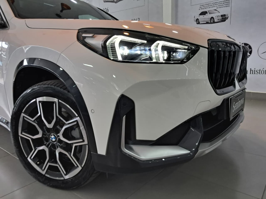 bmw x1 2.0 16v turbo gasolina sdrive20i x-line steptronic 4p automatico 2023