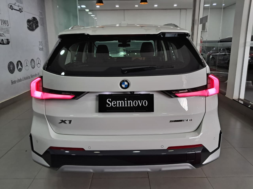 bmw x1 2.0 16v turbo gasolina sdrive20i x-line steptronic 4p automatico 2023
