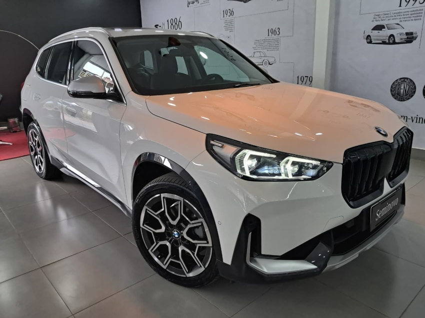 bmw x1 2.0 16v turbo gasolina sdrive20i x-line steptronic 4p automatico 2023
