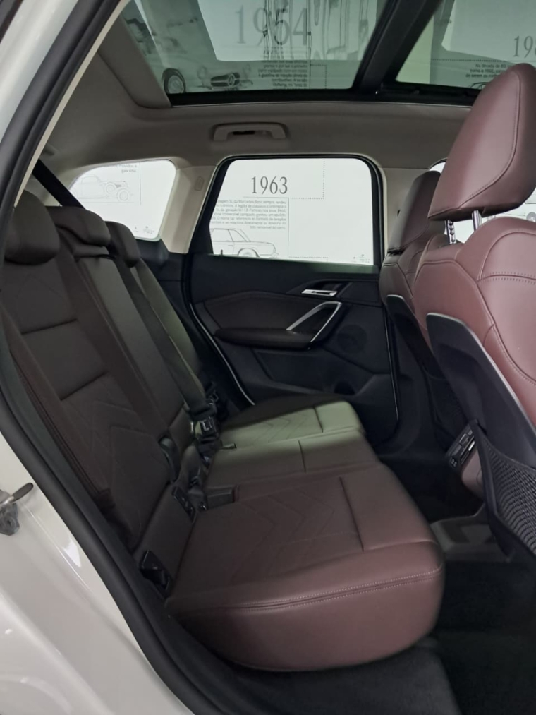 bmw x1 2.0 16v turbo gasolina sdrive20i x-line steptronic 4p automatico 2023