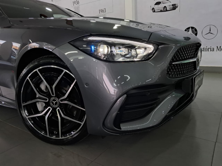 mercedes-benz c 300 2.0 eq boost hibrido amg line 9g-tronic 4p automatico 2025