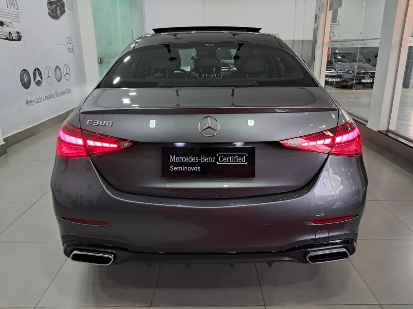 mercedes-benz c 300 2.0 eq boost hibrido amg line 9g-tronic 4p automatico 2025