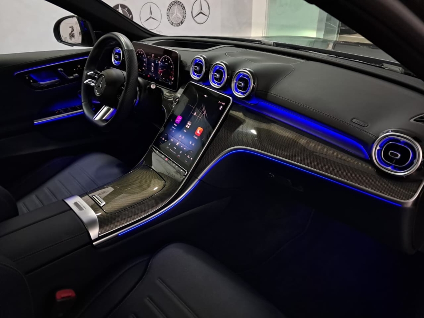mercedes-benz c 300 2.0 eq boost hibrido amg line 9g-tronic 4p automatico 2025