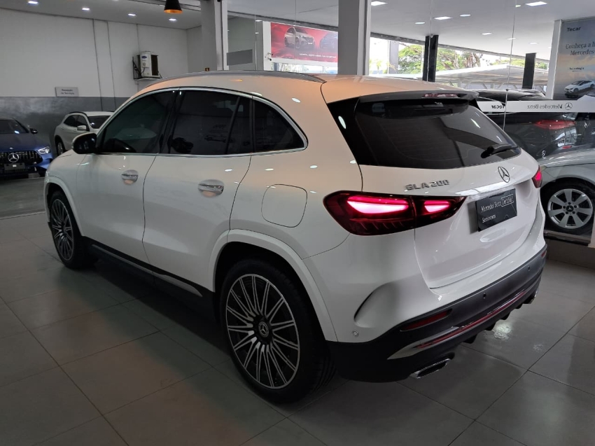 mercedes-benz gla 200 1.3 mhev amg line 7g-dct hibrido 4p automatico 20254