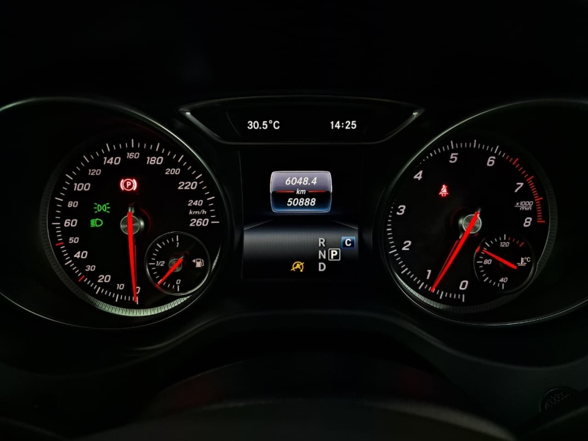 mercedes-benz gla 200 1.6 cgi flex advance 7g-dct 4p automatico 20189