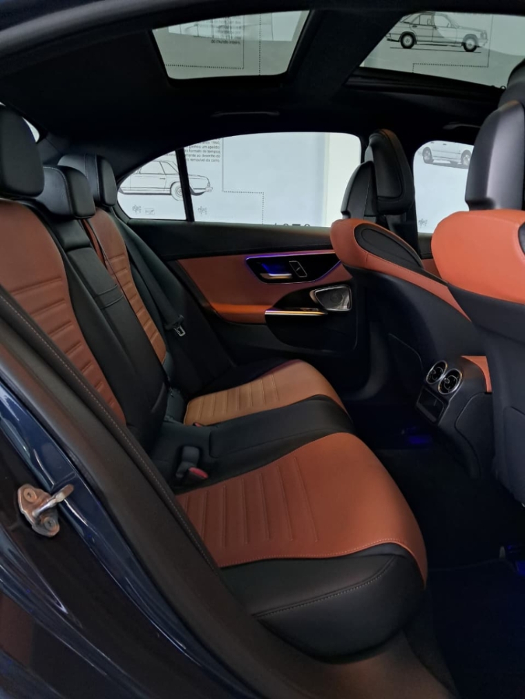 mercedes-benz c 300 2.0 eq boost hibrido amg line 9g-tronic 4p automatico 202312