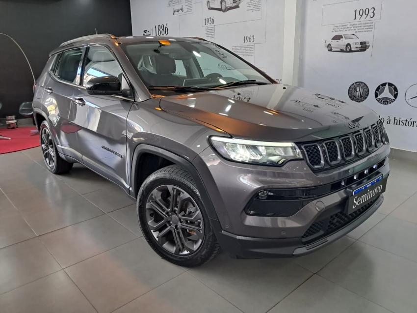 jeep compass 1.3 t270 turbo flex longitude at6 4p automatico 2024