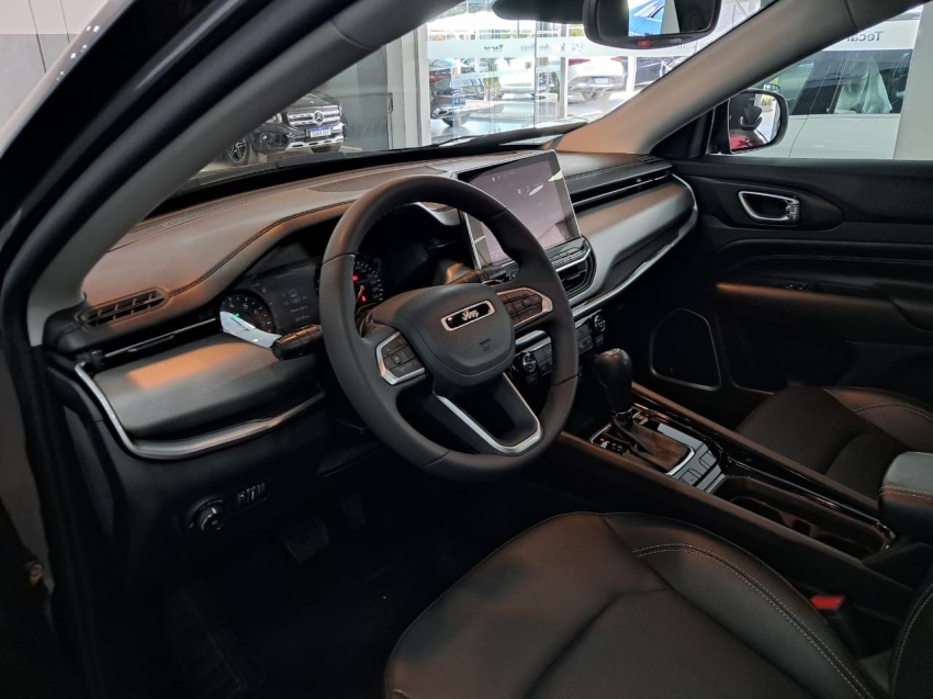 jeep compass 1.3 t270 turbo flex longitude at6 4p automatico 20247