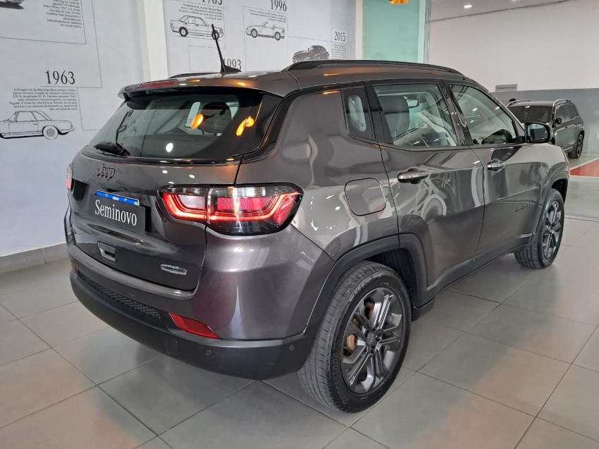 jeep compass 1.3 t270 turbo flex longitude at6 4p automatico 20246