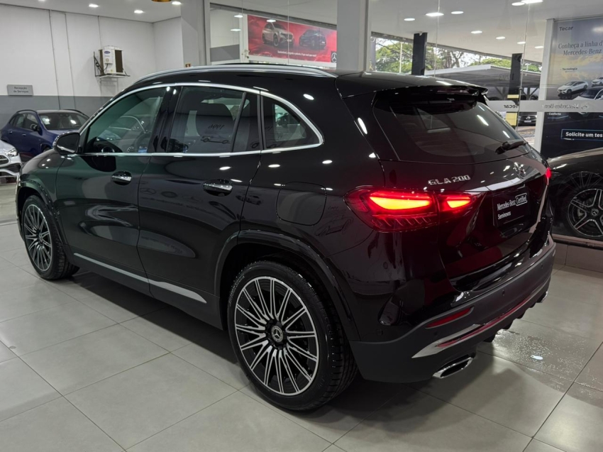 mercedes-benz gla 200 1.3 mhev amg line 7g-dct hibrido 4p automatico 20264