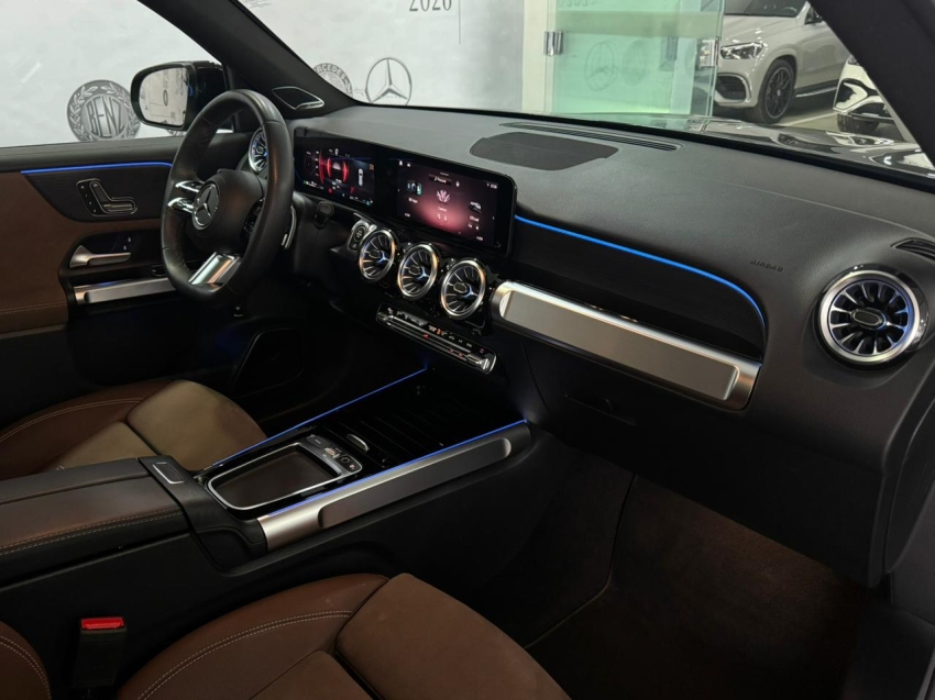 mercedes-benz glb 220 2.0 mhev amg line 4matic 8g-dct hibrido 4p automatico 20259