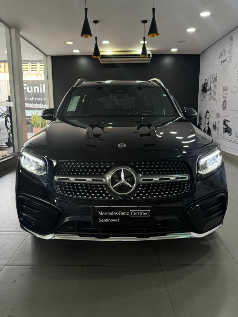 mercedes-benz glb 220 2.0 mhev amg line 4matic 8g-dct hibrido 4p automatico 20252