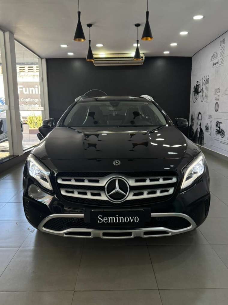 mercedes-benz gla 200 1.6 cgi flex advance 7g-dct 4p automatico 20192