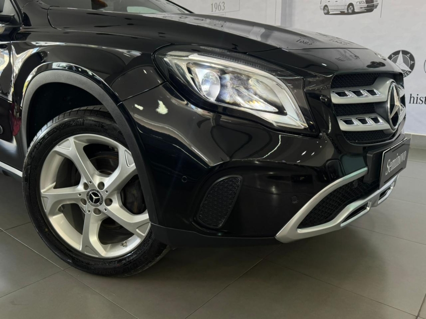 mercedes-benz gla 200 1.6 cgi flex advance 7g-dct 4p automatico 20191