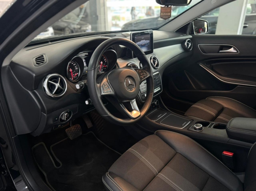 mercedes-benz gla 200 1.6 cgi flex advance 7g-dct 4p automatico 20197