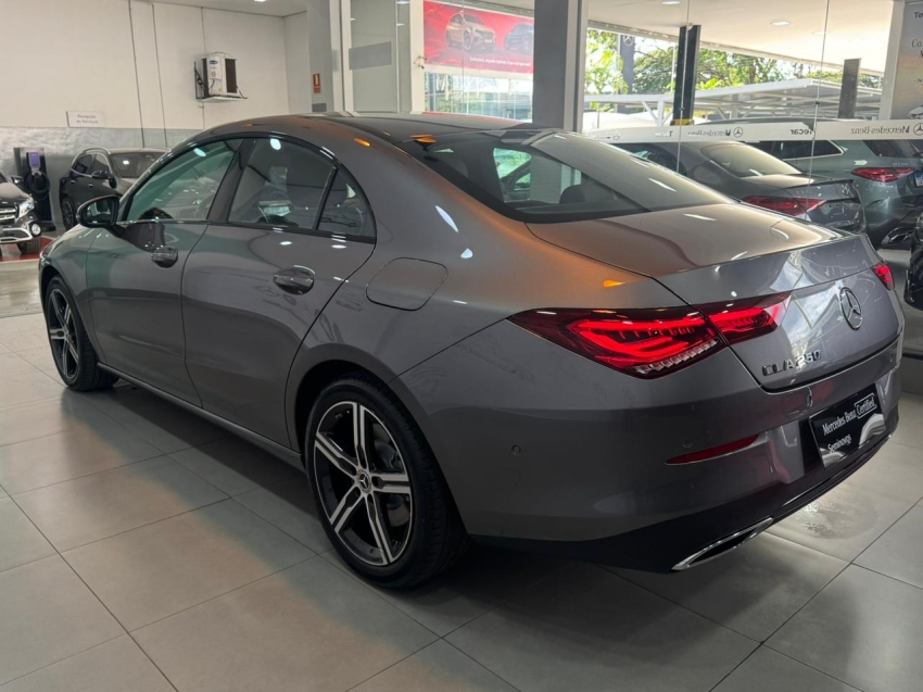 mercedes-benz cla 250 2.0 cgi gasolina 7g-dct 4p automatico 20224
