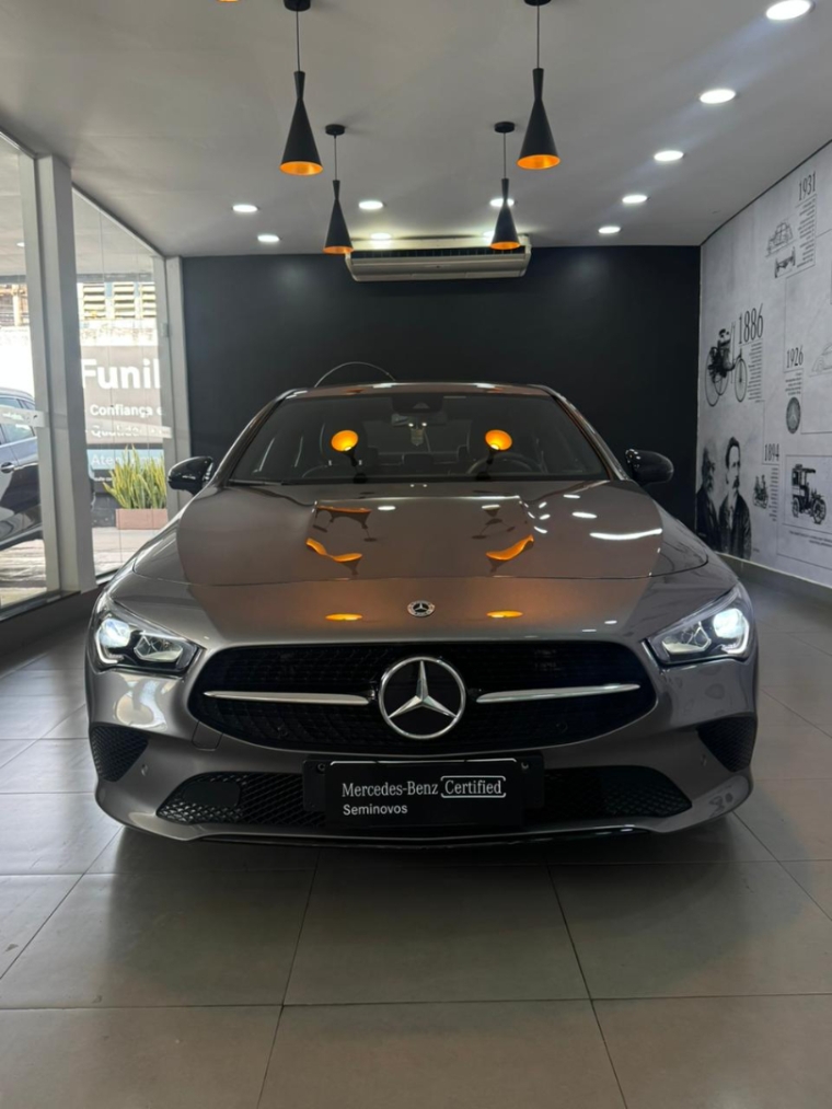 mercedes-benz cla 250 2.0 cgi gasolina 7g-dct 4p automatico 20222