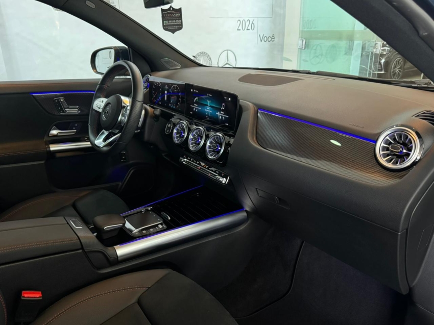 mercedes-benz gla 200 1.3 gci gasolina amg line 7g-dct 4p automatico 20239