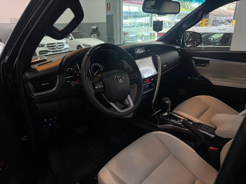 toyota hilux sw4 2.8 d-4d turbo diesel diamond 7l 4x4 automatico 4p 20248