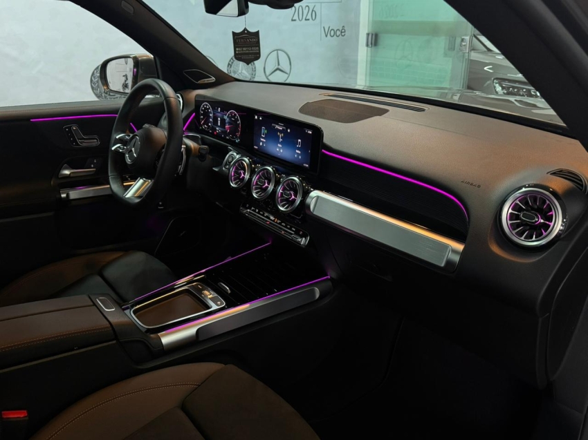 mercedes-benz glb 220 2.0 mhev amg line 4matic 8g-dct hibrido 4p automatico 20259