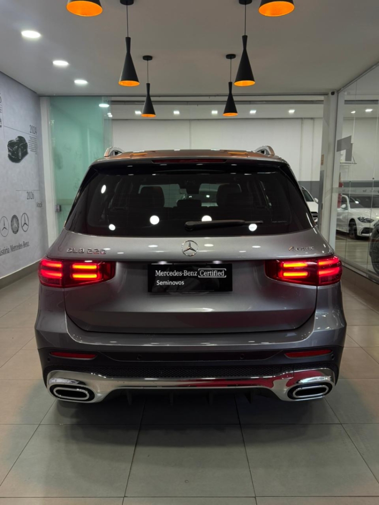mercedes-benz glb 220 2.0 mhev amg line 4matic 8g-dct hibrido 4p automatico 20255