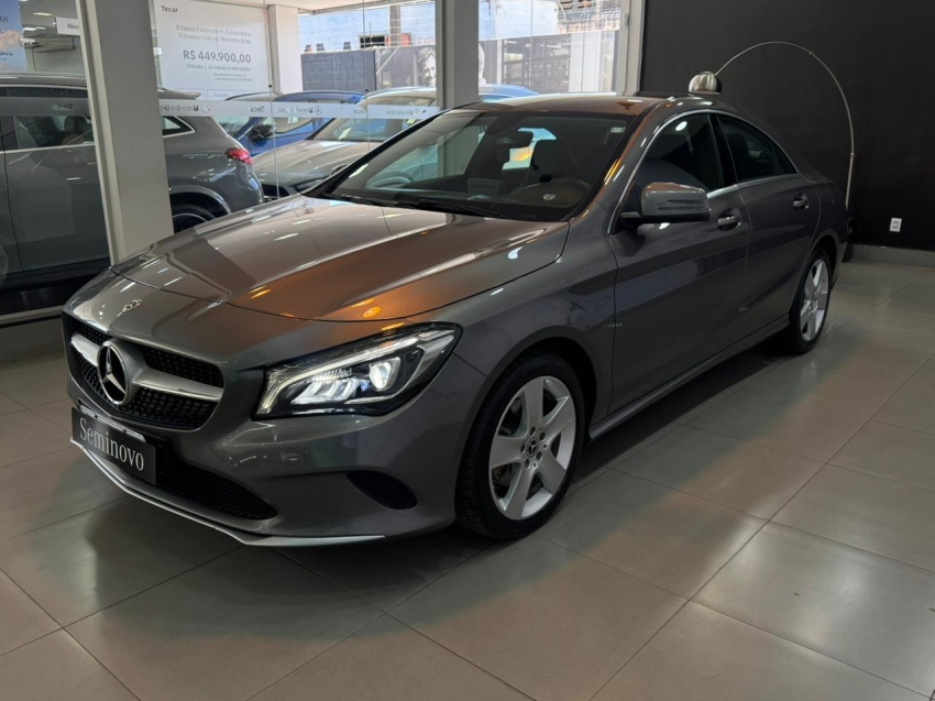 mercedes-benz cla 180 1.6 cgi gasolina 7g-dct 4p automatico 20183
