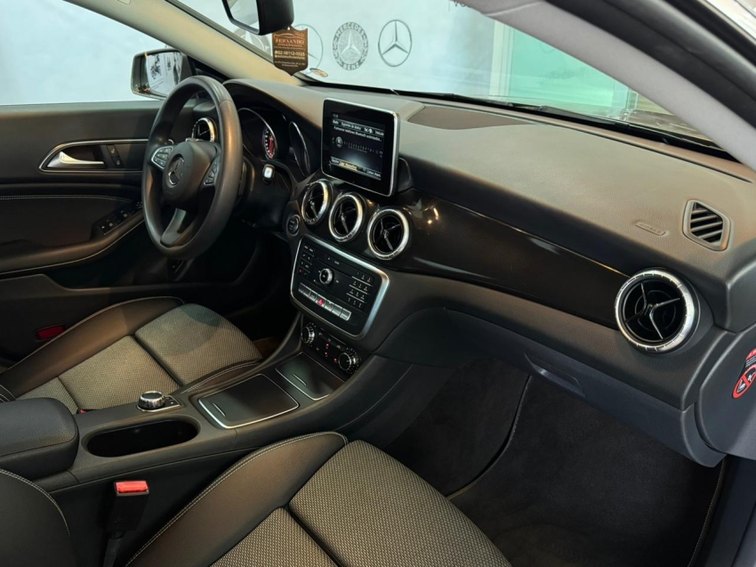mercedes-benz cla 180 1.6 cgi gasolina 7g-dct 4p automatico 20189