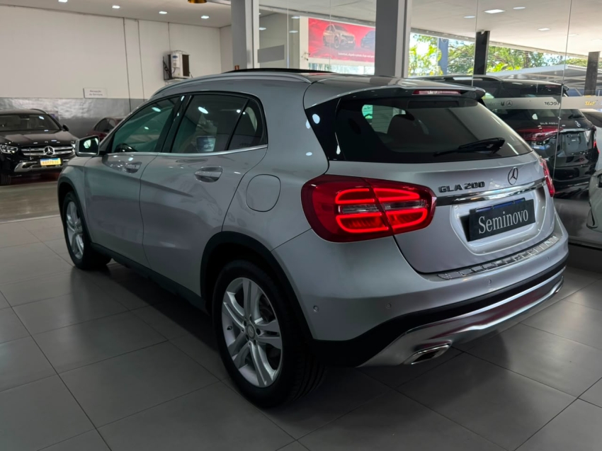 mercedes-benz gla 200 1.6 cgi enduro 16v turbo flex 4p automatico 20174