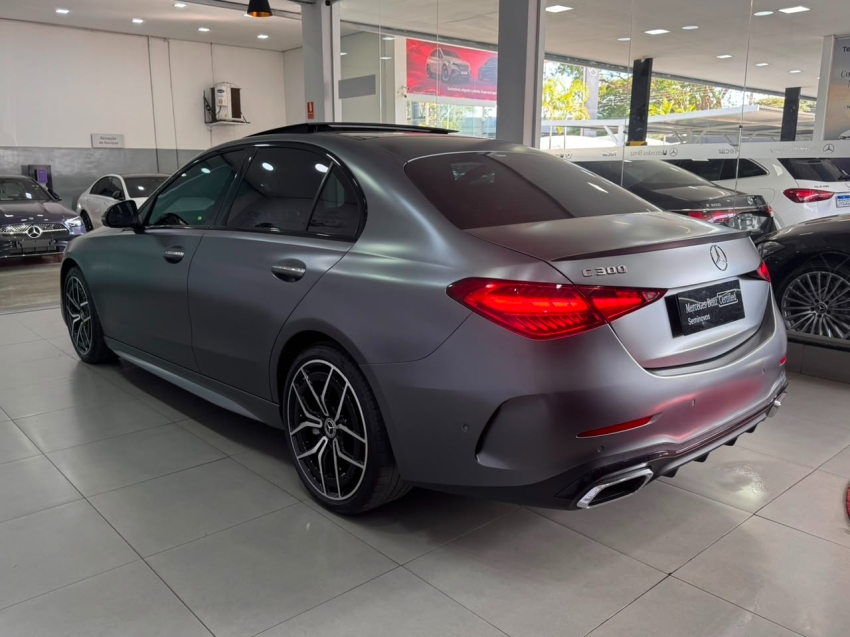mercedes-benz c 300 2.0 eq boost hibrido amg line 9g-tronic gasolina 4p automatico 20223