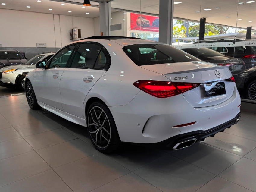 mercedes-benz c 300 2.0 eq boost hibrido amg line 9g-tronic 4p automatico 20243