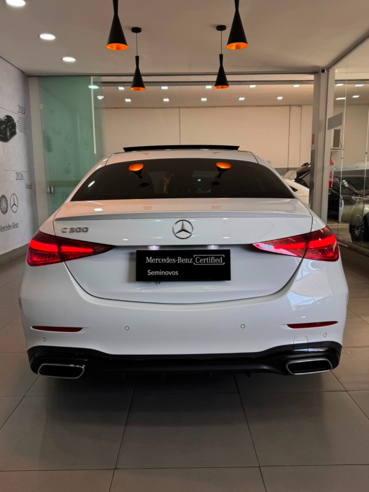 mercedes-benz c 300 2.0 eq boost hibrido amg line 9g-tronic 4p automatico 20242