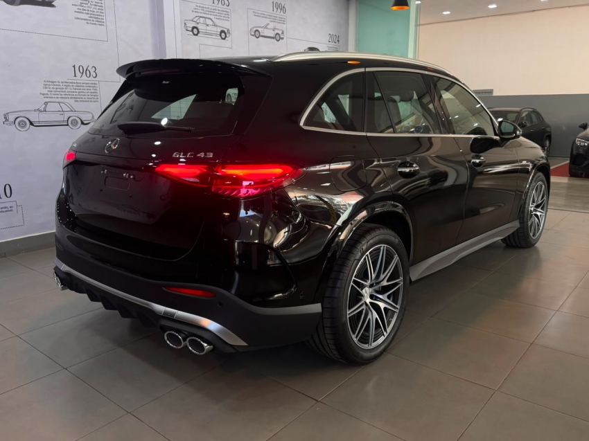 mercedes-benz glc 43 amg 2.0 mhev 4matic speedshift hibrido 4p automatico 20261
