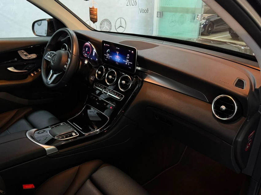mercedes-benz glc 220d 2.0 turbo diesel off-road 9g-tronic 4p automatico 20228