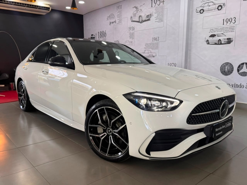 mercedes-benz c 300 2.0 eq boost hibrido amg line 9g-tronic 4p automatico 20250