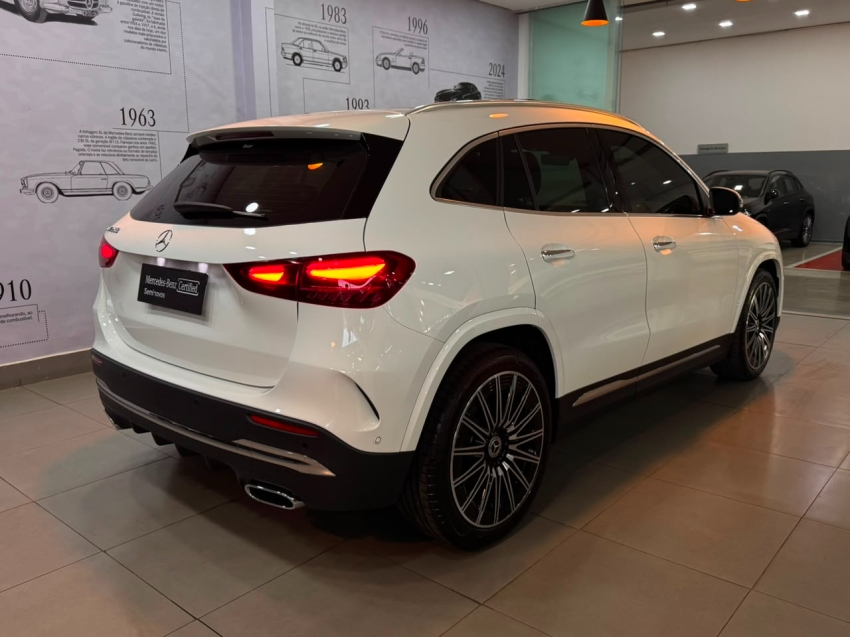 mercedes-benz gla 200 1.3 mhev amg line 7g-dct hibrido 4p automatico 20261