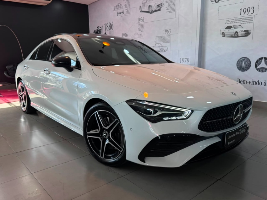 mercedes-benz cla 200 1.3 mhev amg line 7g-dct hibrido 4p automatico 20240