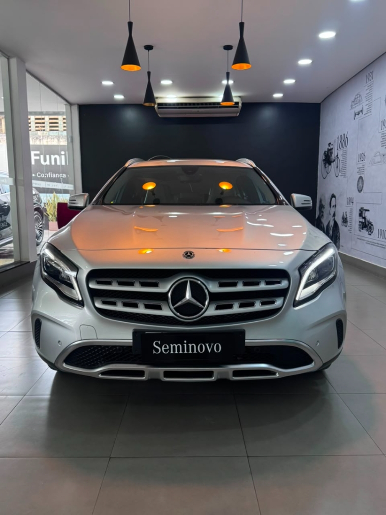 mercedes-benz gla 200 1.6 cgi flex advance 7g-dct 4p automatico 20195