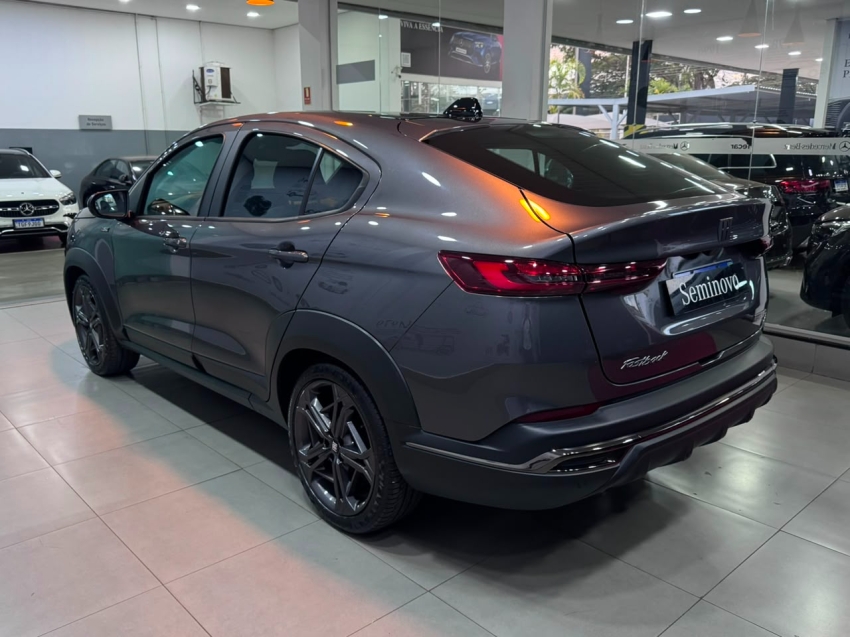 fiat fastback 1.3 turbo 270 flex limited edition at6 4p automatico 20233