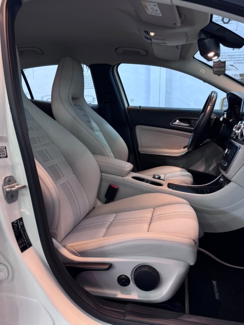 mercedes-benz gla 200 1.6 cgi flex advance 7g-dct 4p automatico 201810
