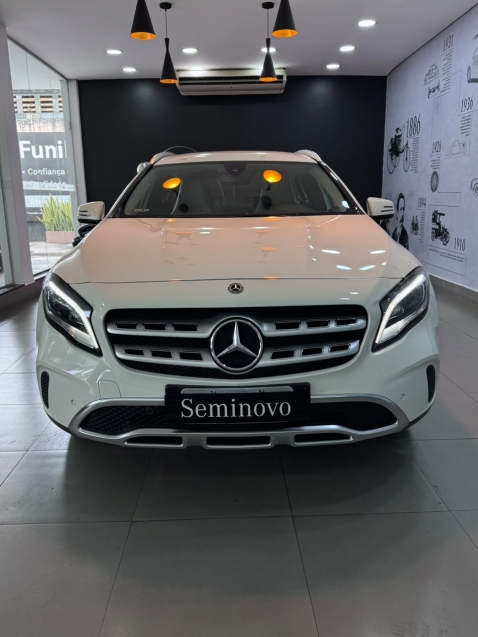 mercedes-benz gla 200 1.6 cgi flex advance 7g-dct 4p automatico 20185