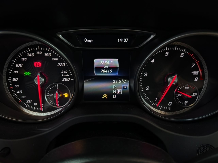 mercedes-benz gla 200 1.6 cgi flex advance 7g-dct 4p automatico 201812