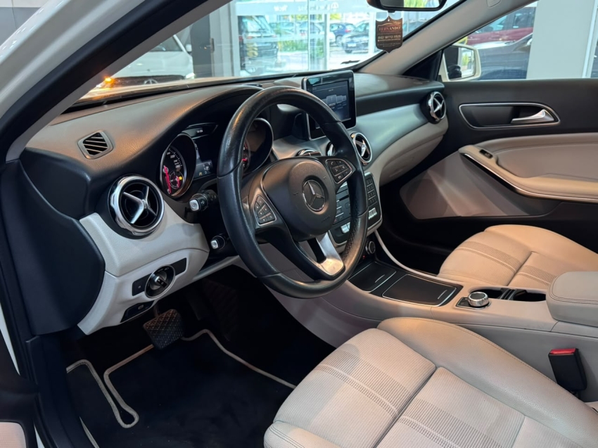 mercedes-benz gla 200 1.6 cgi flex advance 7g-dct 4p automatico 20186