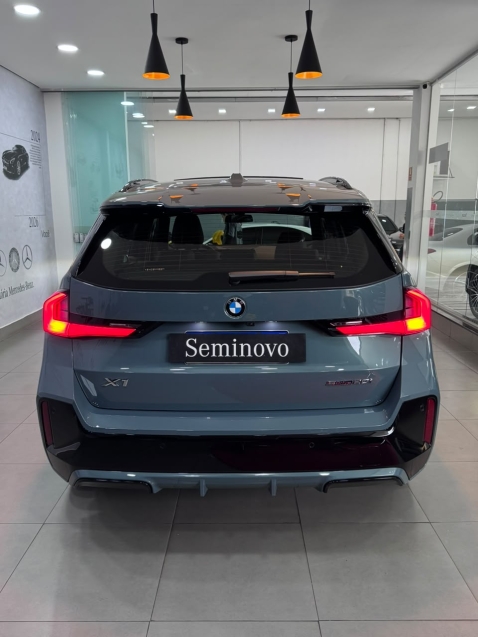 bmw x1 2.0 16v turbo gasolina sdrive20i m sport steptronic 4p automatico 20252