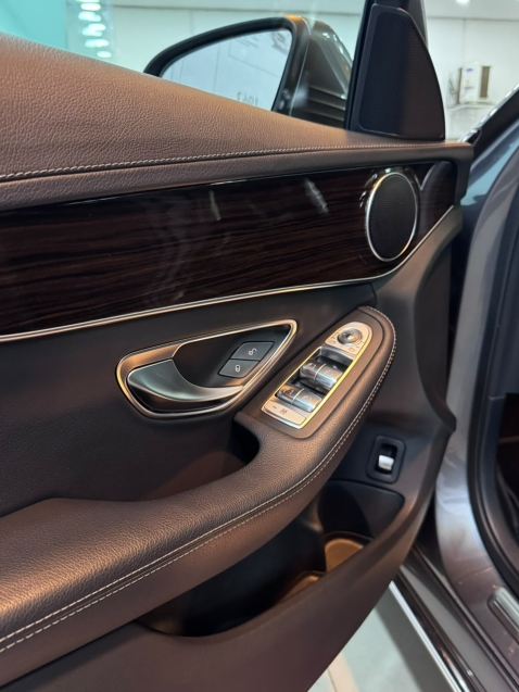 mercedes-benz c 180 1.6 cgi flex exclusive 9g-tronic 4p automatico 201811