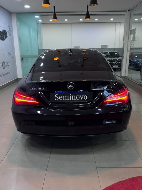 mercedes-benz cla 180 1.6 cgi gasolina 7g-dct 4p automatico 20192