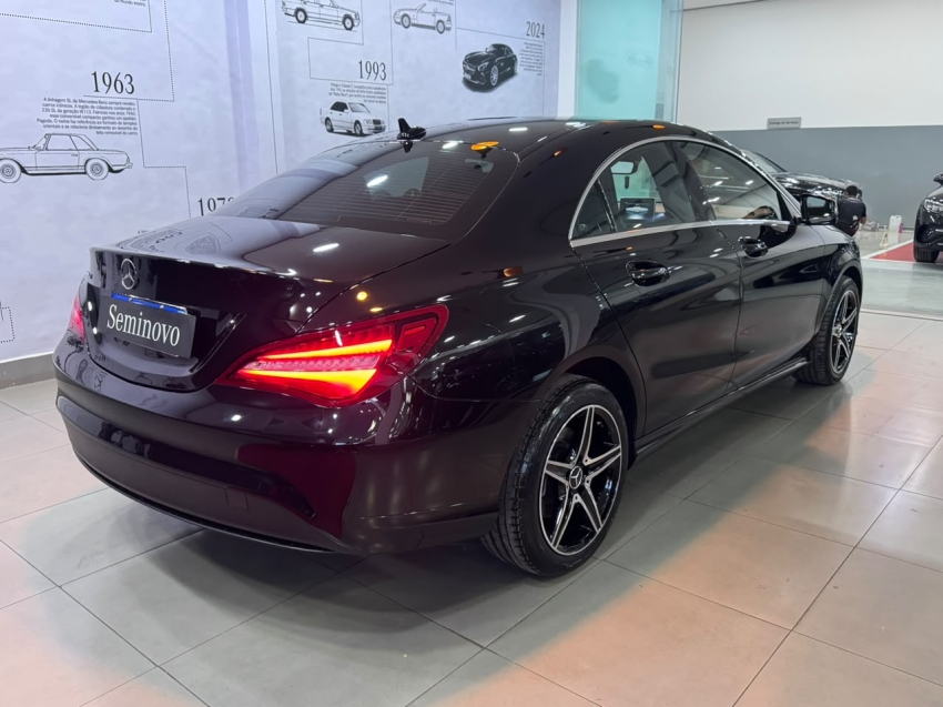 mercedes-benz cla 180 1.6 cgi gasolina 7g-dct 4p automatico 20191