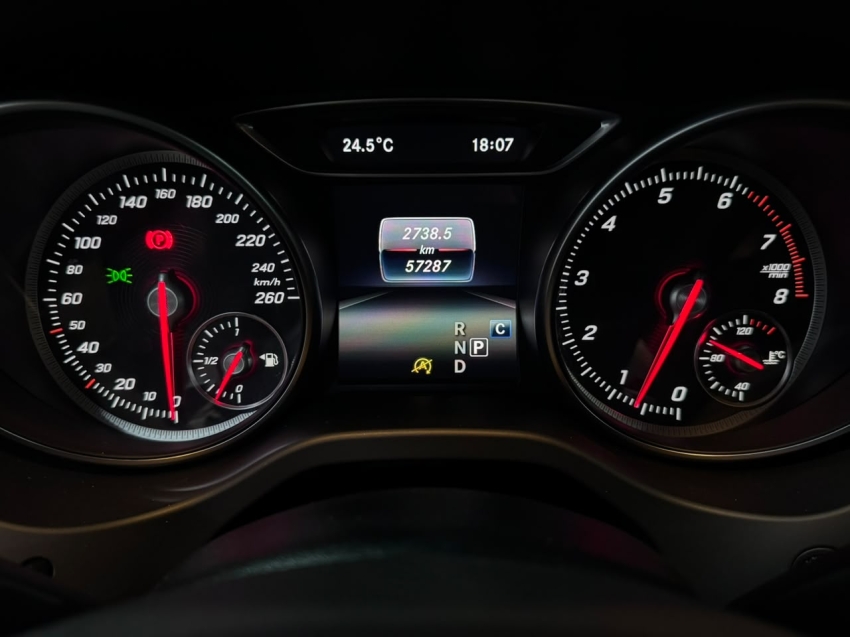 mercedes-benz cla 180 1.6 cgi gasolina 7g-dct 4p automatico 201911