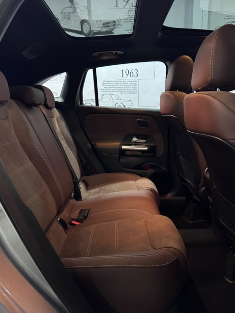 mercedes-benz gla 200 1.3 mhev amg line 7g-dct hibrido 4p automatico 202610