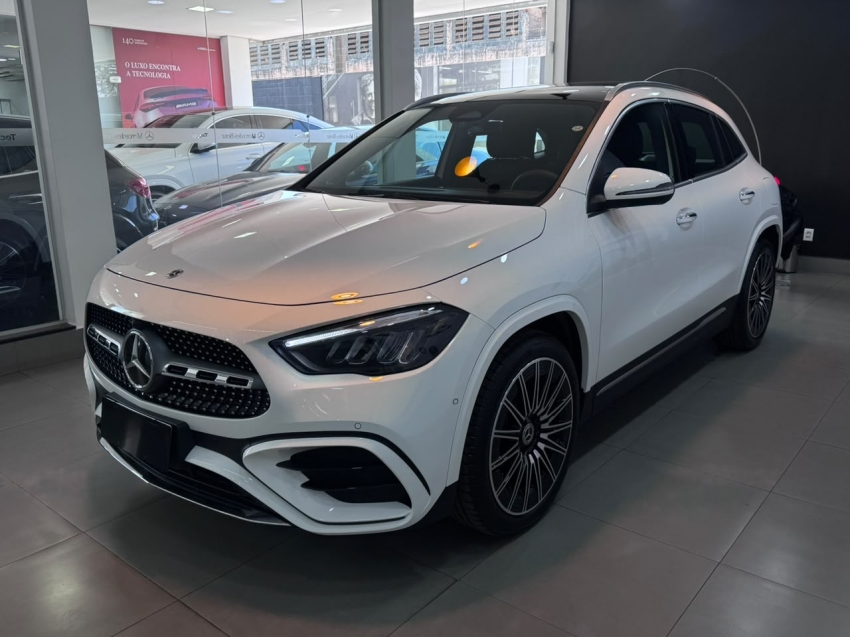 mercedes-benz gla 200 1.3 mhev amg line 7g-dct hibrido 4p automatico 20264