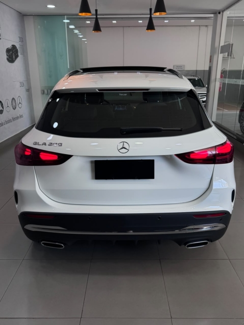 mercedes-benz gla 200 1.3 mhev amg line 7g-dct hibrido 4p automatico 20262